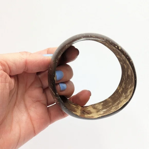Coconut shell bangle - Picture 5 of 6